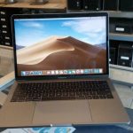 Macbook Pro 2016 - i7 Intel - 16Gb RAM - 256Gb Solid State - Dual Thunderbolt - 1 Year Warranty - Free Shipping Canada! - like new